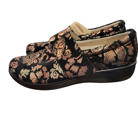 ALEGRIA Lauryn Iridescent Leather Slip On Work Nurse Clog Size 42 (US 11.5-12) - Picture 1 of 8